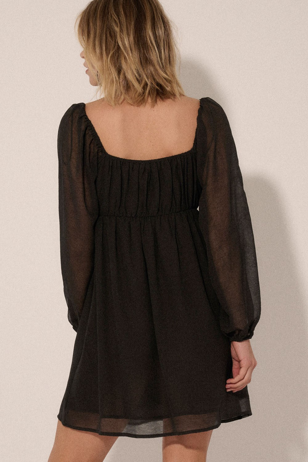 The Emery Rose Sweetheart Neck Mini Dress | Black |