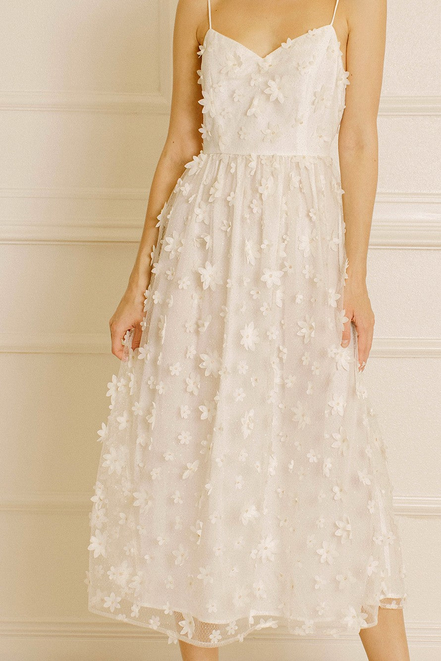 The Winona Daisy + Glitter Midi Dress | White |