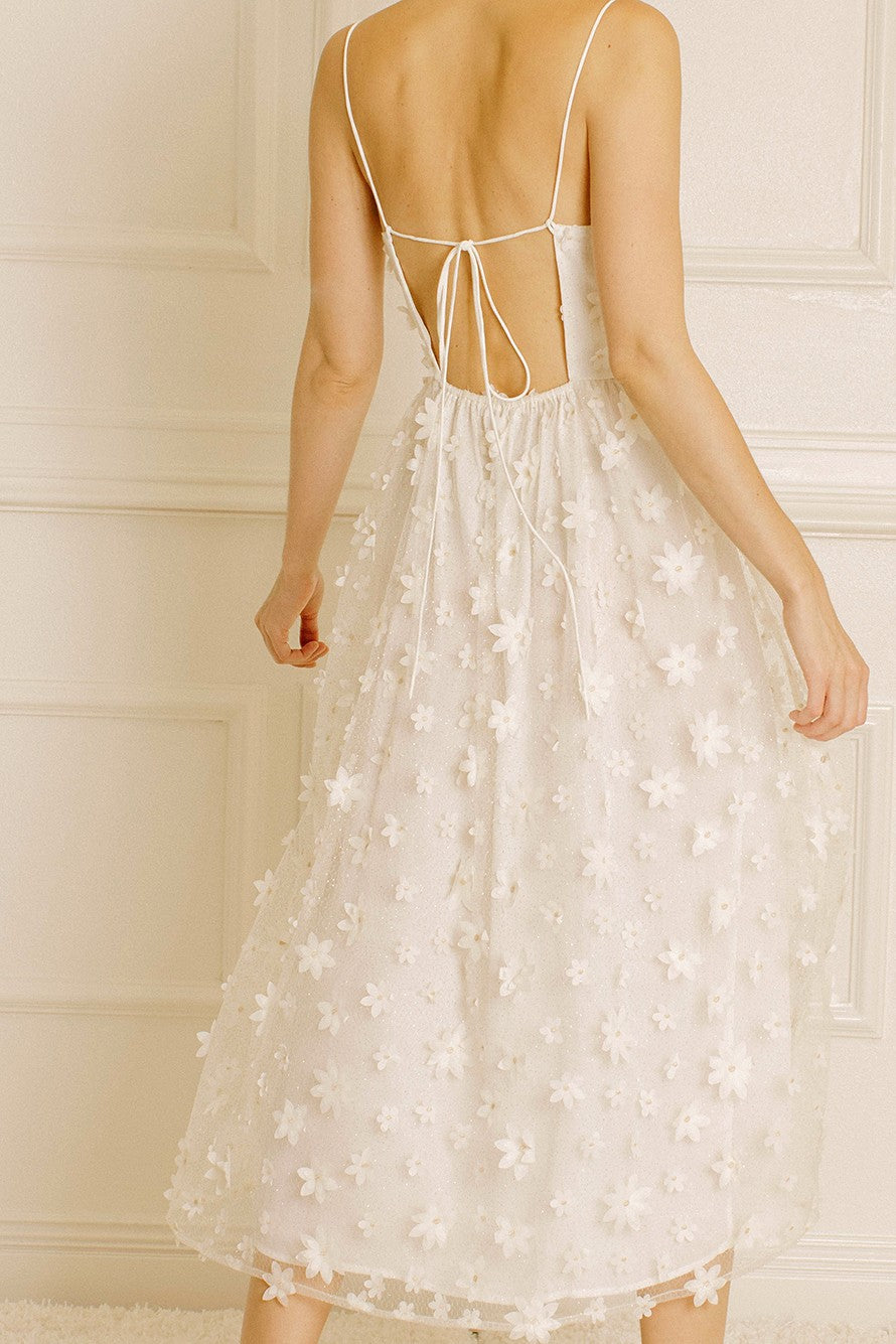 The Winona Daisy + Glitter Midi Dress | White |