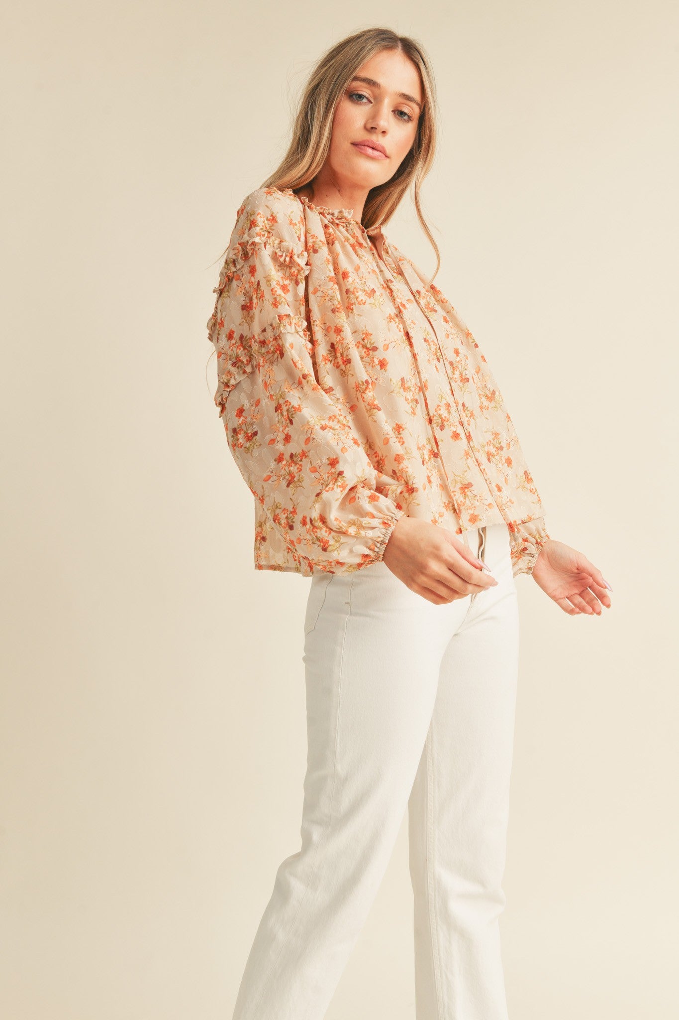 The Olivia Floral Ruffle Long Sleeve Top | Taupe |
