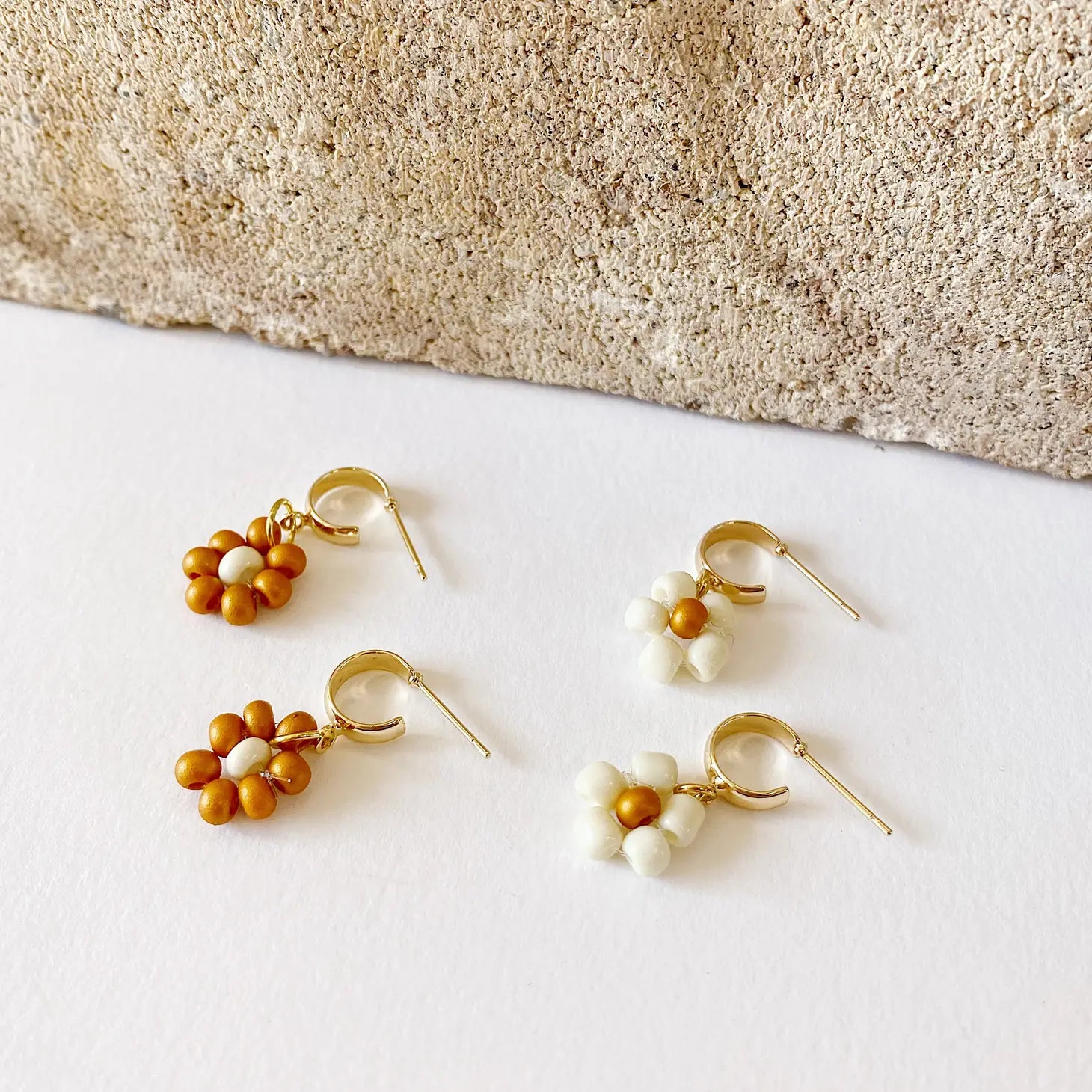 The Katie Beaded Flower Hoop Earrings | Gold |